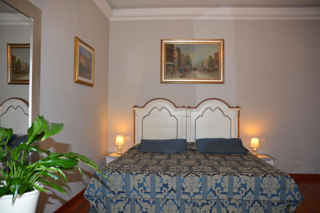 Sotto La Cupola Roma Quarto foto