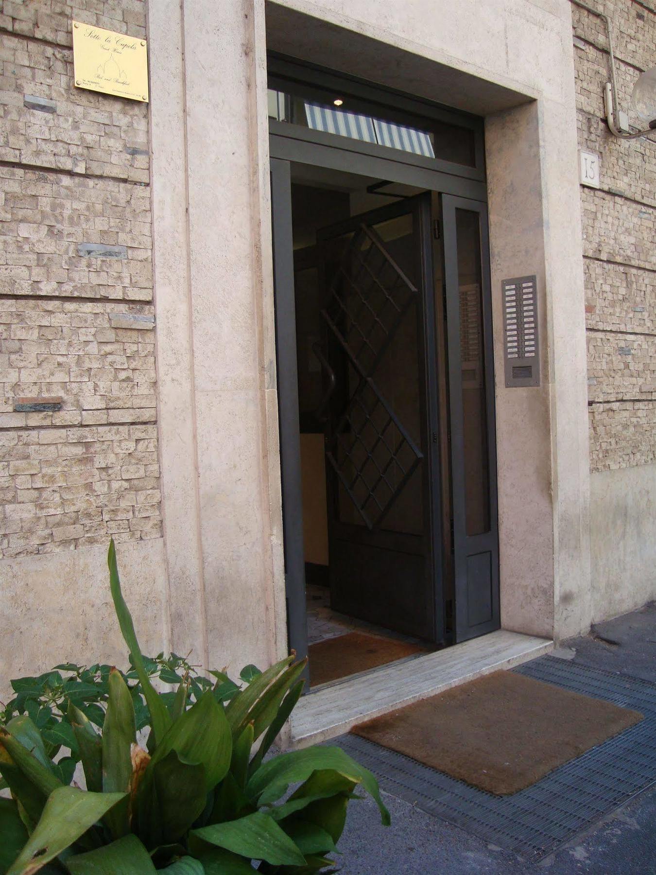 Sotto La Cupola Roma Exterior foto