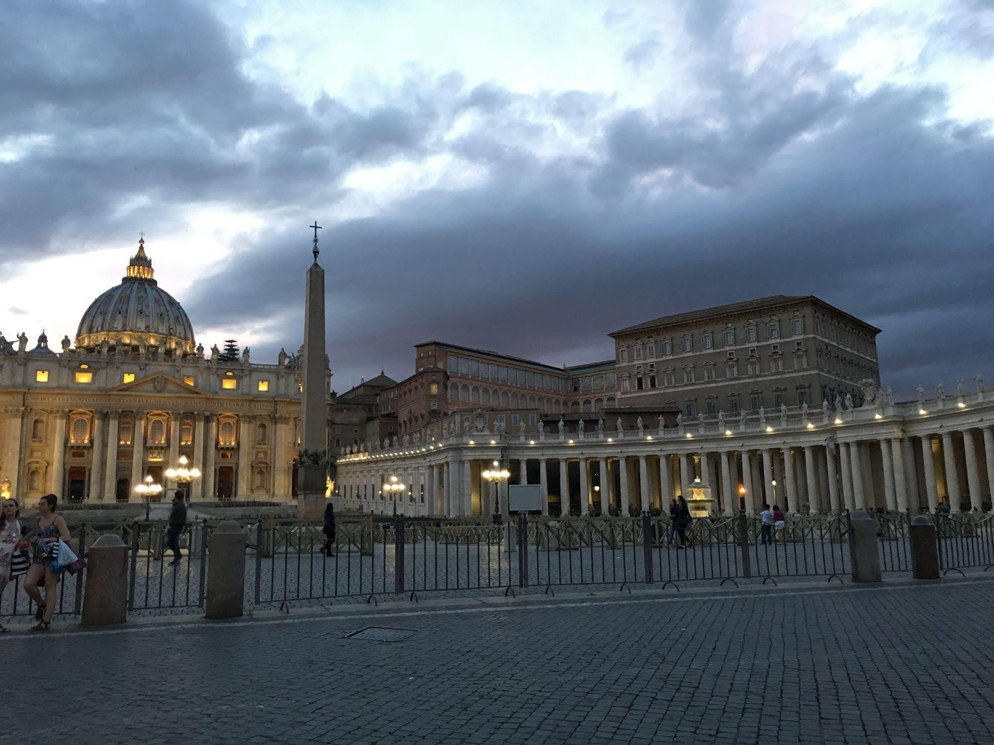 Sotto La Cupola Roma Exterior foto